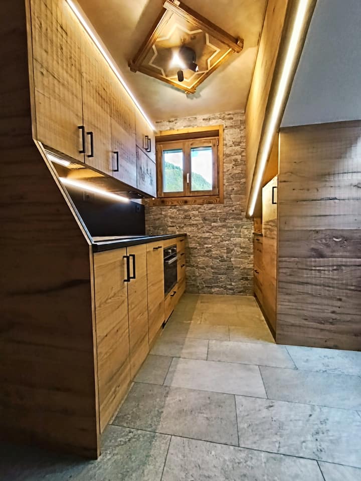Bertuzzi Homes - Aprica