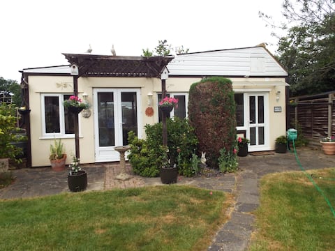 Top performing Airbnb: Folly Lodge in Runnymede