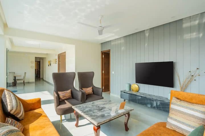 Living room image 1