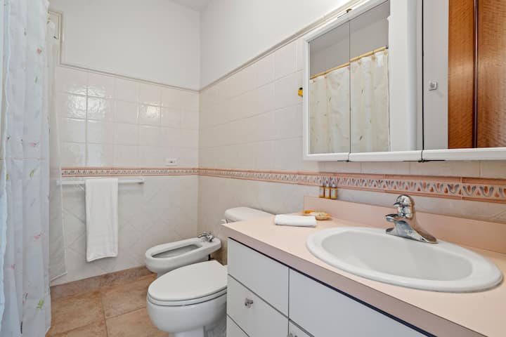 საძინებელი 2