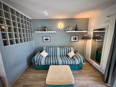 Top performing Airbnb: Ocean's Whisper in Guía De Isora