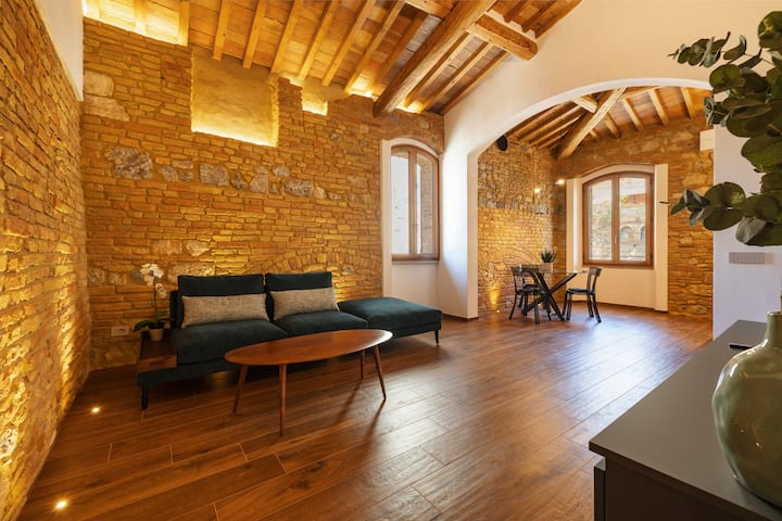 Anticavista, Luxury Apartment With Tower Views - San Gimignano