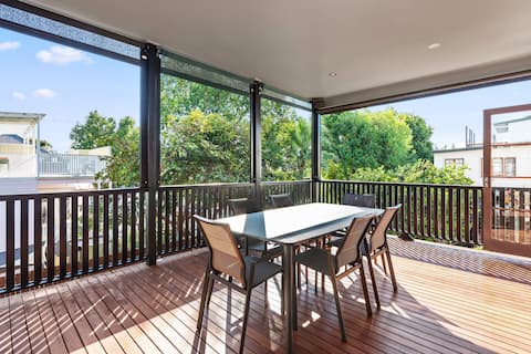 Gargoyle House ~ Spacious West End Home w/ Yard