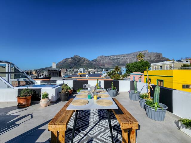 Zebra House gallery image 5