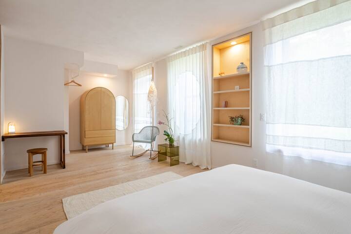 Confortable & Superbe App. Excell. Emplacement. gallery image 3