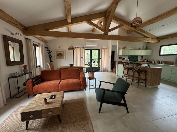 Maison Neuve Plain-pied Au Cœur D’un Jardin Arboré - Castillon-du-Gard