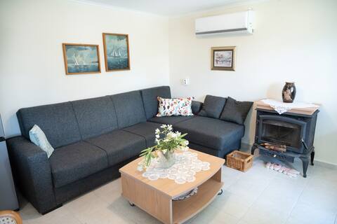 Successful Airbnb property: Panoramic Escape - Thesprotiko in Περιφερειακή Ενότητα Πρέβεζας