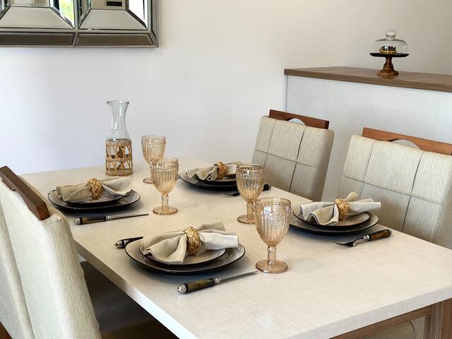Oga Ciudad Jardín managed Airbnb listing 3