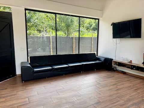 Top Airbnb: “Casa Sol just 5 minutes away from Sopetran Park” in Sopetrán