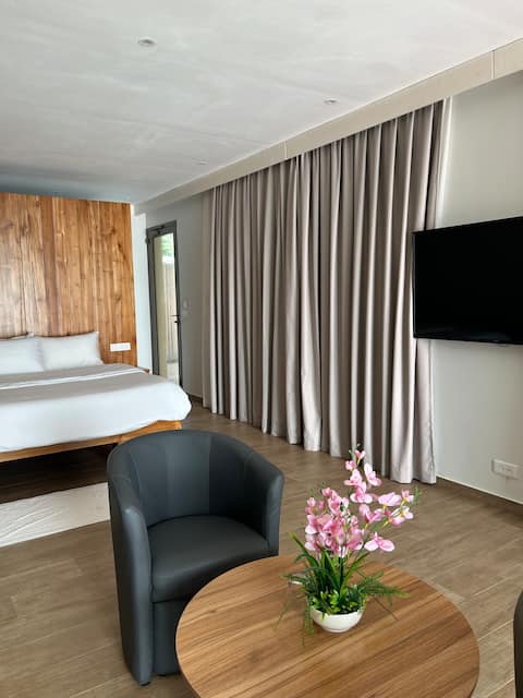 Private Pool Suite and Lagoon View in Assinie