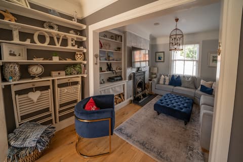 Top Airbnb: The Beach House in Exmouth