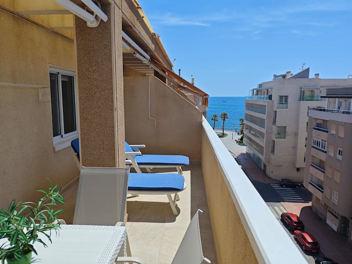 ÁTico Con Terraza Y Piscina - Torrevieja