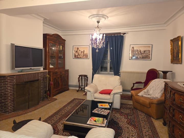 Grand Appartement Centre Ville. - Semur-en-Auxois