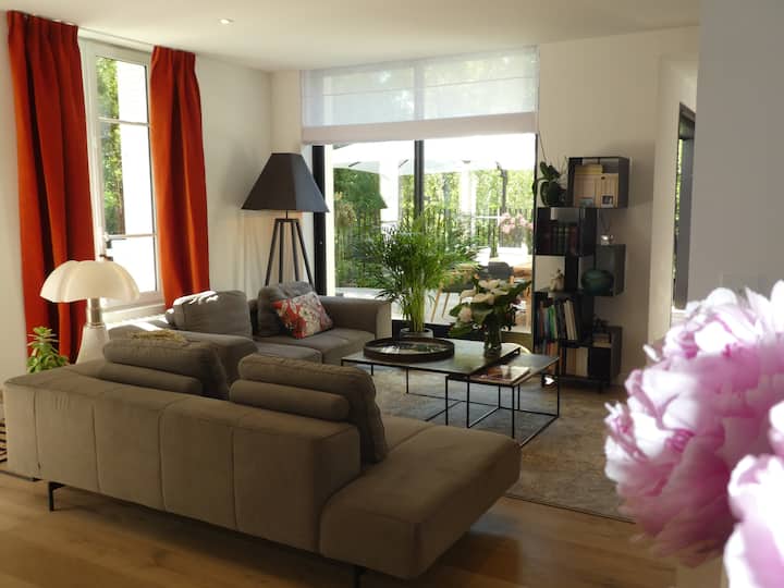 Maison En Lisière Du Parc - ラ・ロシェル