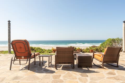 Casa Far Niente-On the beach La Mision