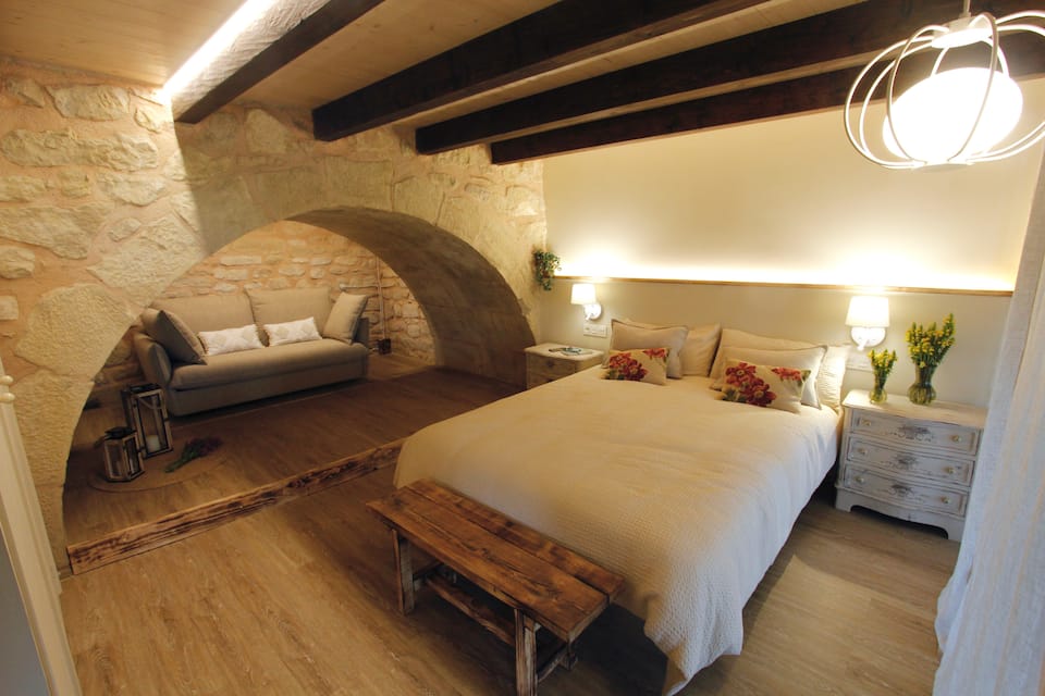 Dobela Enea, a 17th-century house with its own cave, Álava, Basque Country, Spain, photo 6 of 10