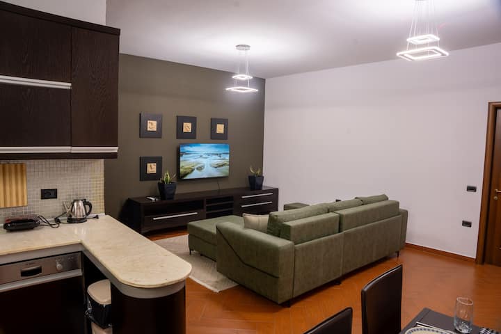 Classic Villa-spacious City Center - Tirana