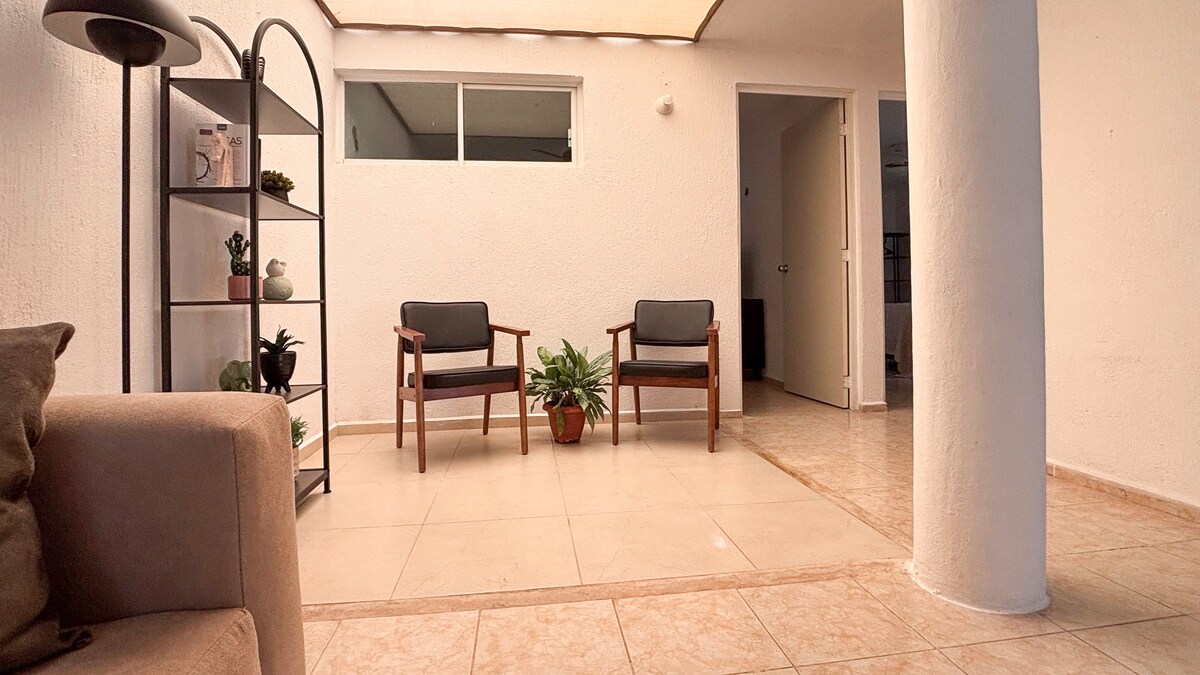 Top performing Airbnb: Casa Yaxché in Fraccionamiento Las Américas Mérida