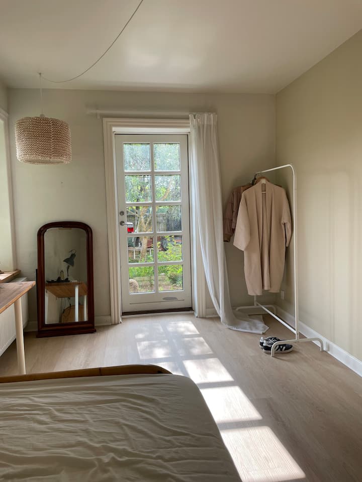 غرفة 4
سرير 120 سم