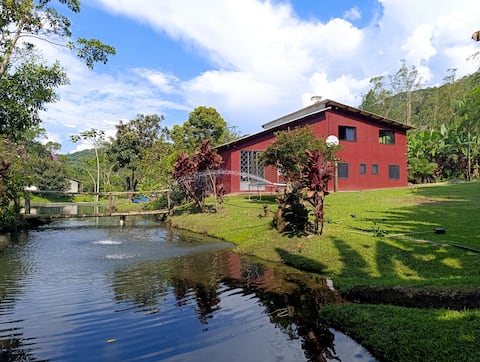 Top Airbnb: Atlantic Getaway in Mogi Das Cruzes
