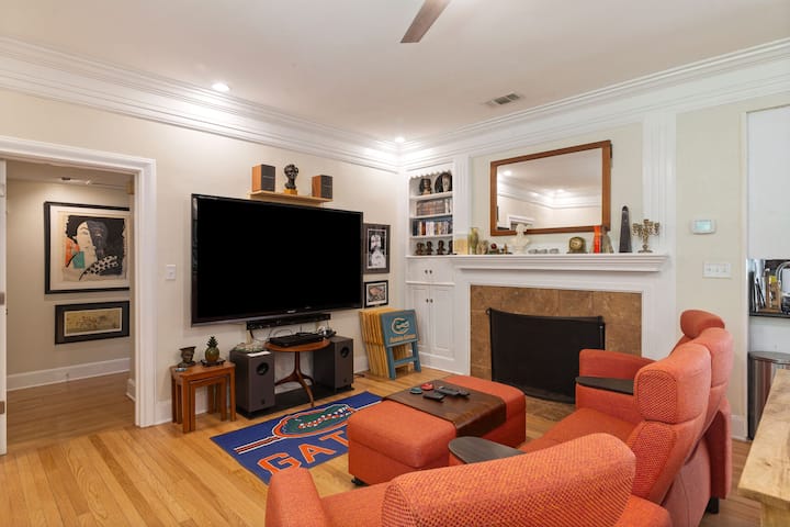 Large 1 Gator_room Apt Near Uf! - Gainesville, FL