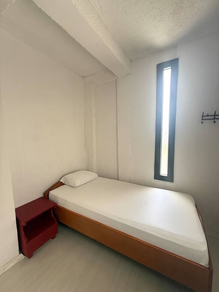 غرفة النوم 1