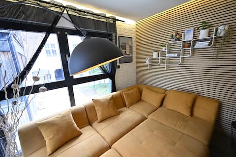 Propriété Airbnb réussie: Charming loft in the center of Metz - terrace, private parking à Metz