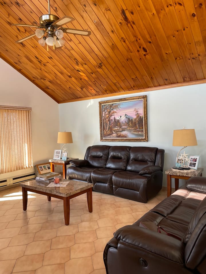 Clean And Spacious 4-br Getaway In Wildwood Crest - Avalon, NJ