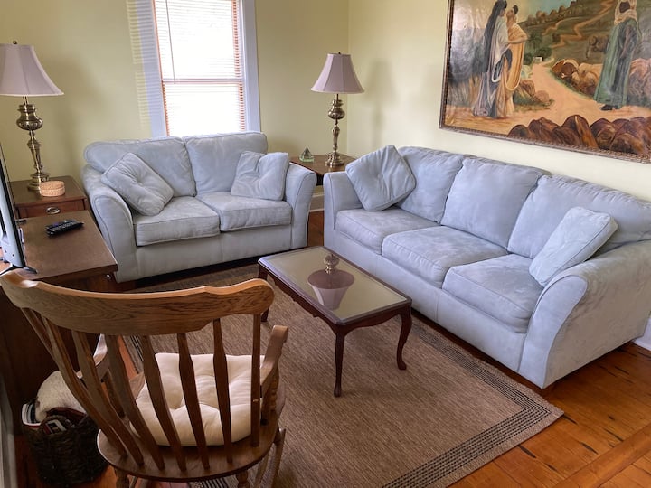 Cozy Home near Waterfront in Crisfield, MD Houses for Rent in