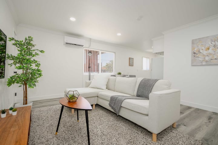 3br Near Usc, K-town, And Dtla: Book And Save! - Culver City