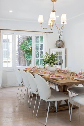 Duplex In Pico Robertson gallery image 2