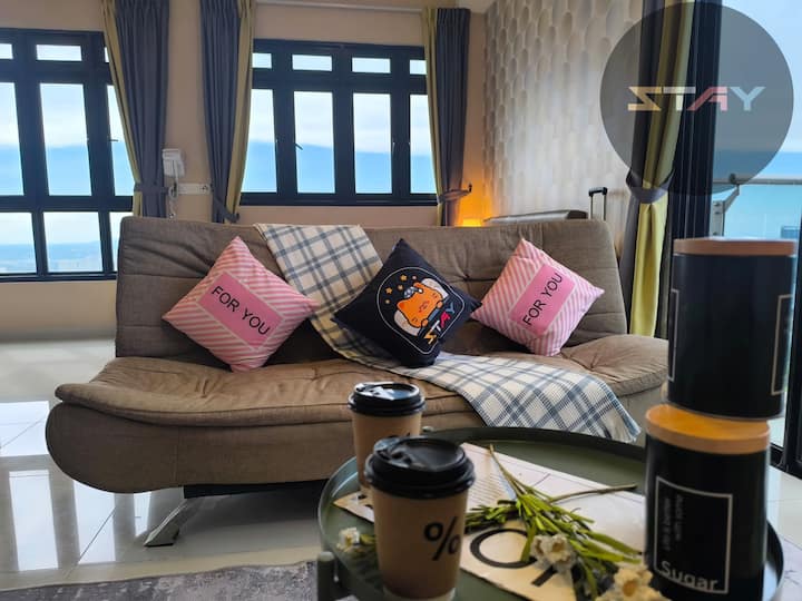 Meridin Sovo 2pax Modern Comfort City View Bystay - Gelang Patah
