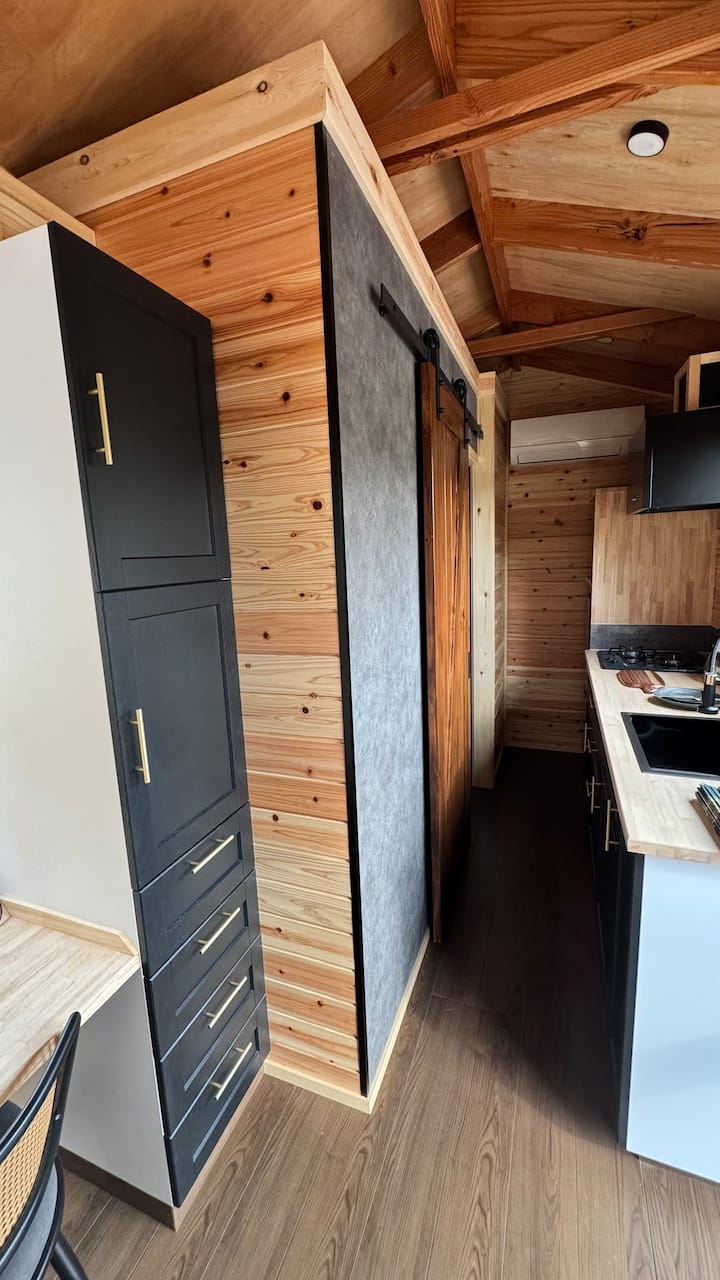 Nozawa Onsen Tiny Home and Sauna - Mizuho - Tiny houses for Rent