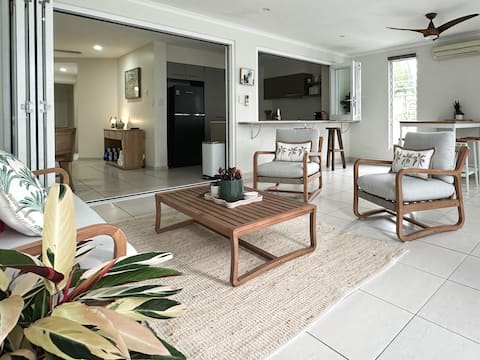 A Calm City Base | Cairns CBD