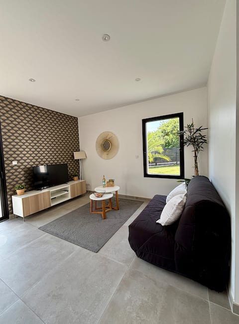 Top Airbnb: Chic house near the lake à Soustons