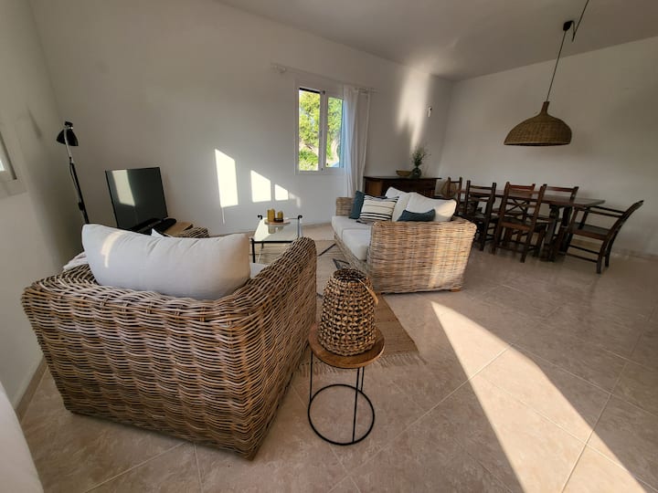 Gemütliche Villa Mit Privatem Pool Und Naturgarten - Menorca