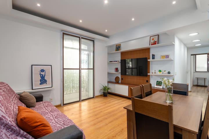 Cozy 3 beds in Leblon One block From The Beach P11