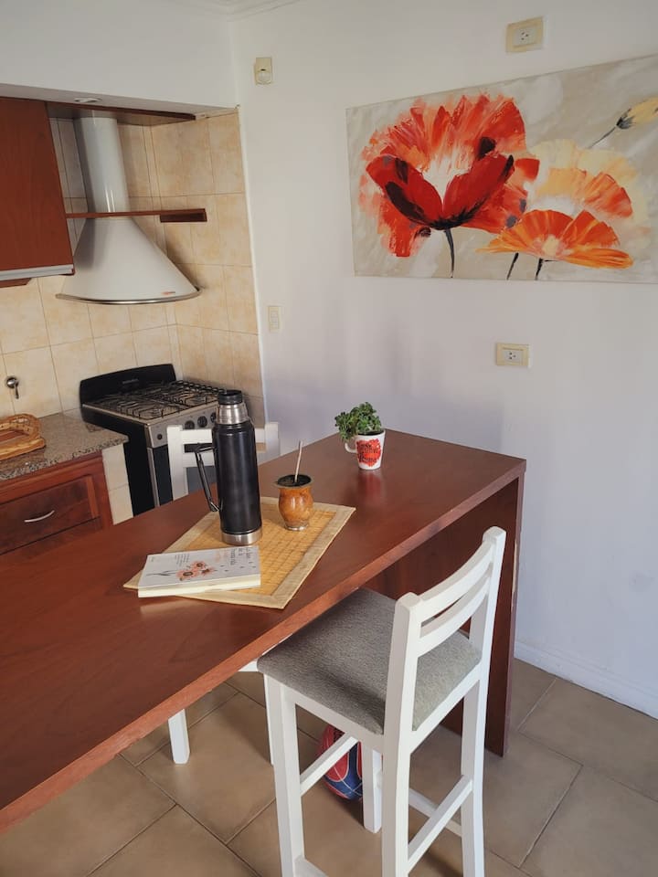 Alojamiento Con Patio Y Pileta- Amani.tandil - Tandil