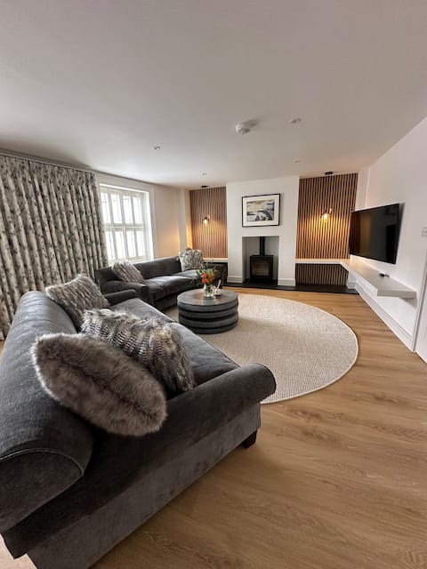 Top performing Airbnb: Seawood House: seaviews in Wells-Next-The-Sea in Wells Next The Sea