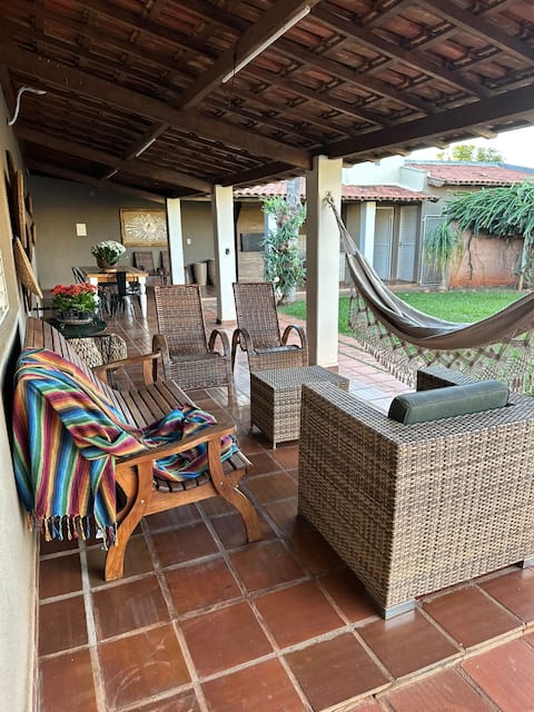 Beautiful and comfortable house (close to Acqualinda)