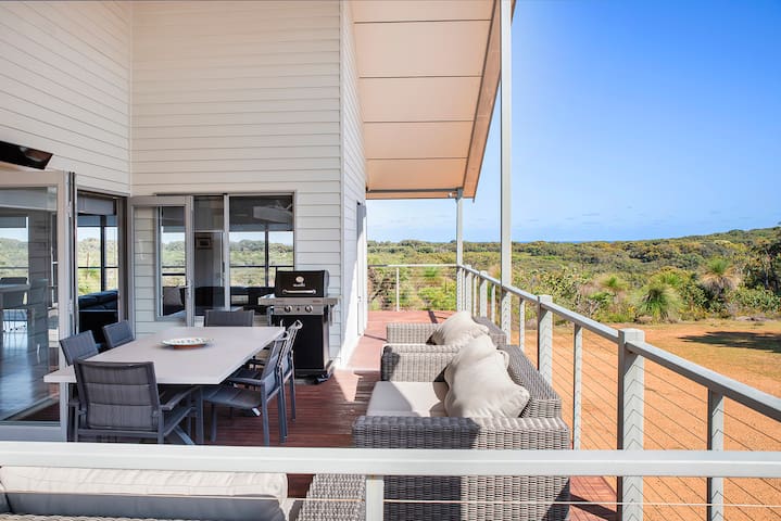 Cantley at Flutes Estate, Margaret River*