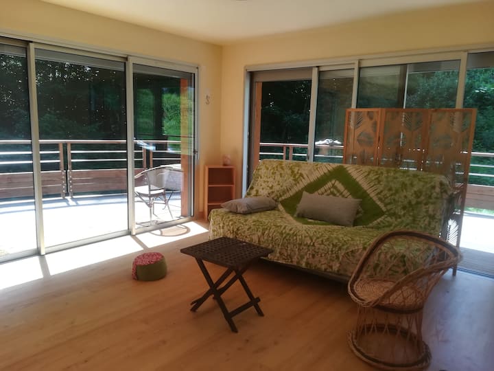 Maison Dans Les Bois Pareloup Loc à La Semaine - Lac de Pareloup