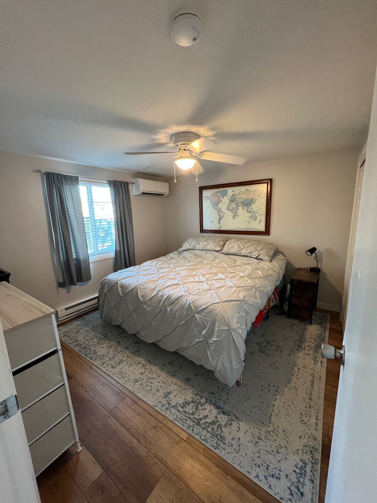 Veľká manželská posteľ