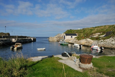 Porthole Cottage, Dunseverick, Bushmills