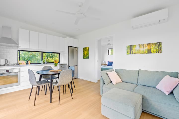 Green View, Walk To Shops - Oxley