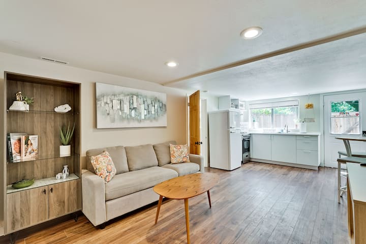 Jane's Home (Od) | Redwood Forest Hideaway+kitchen - San Jose, CA
