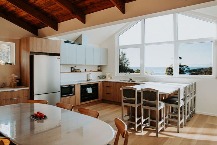 Bushmere | Bay of Fires Escape