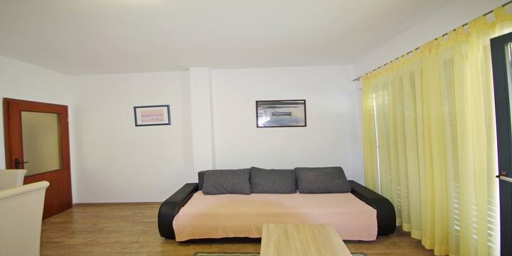 მისაღები ოთახი