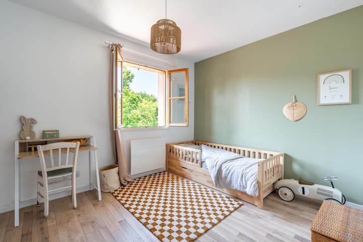 غرفة النوم 2