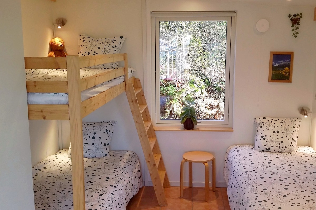 The bunk bed for the kids and grown-ups who want to be forever young :) Plus a comfy single bed. All 90x200 cm.